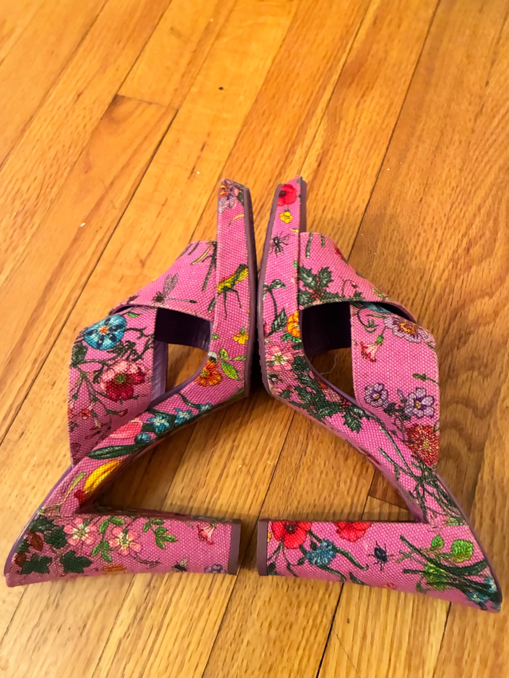 Gucci Flora heels
